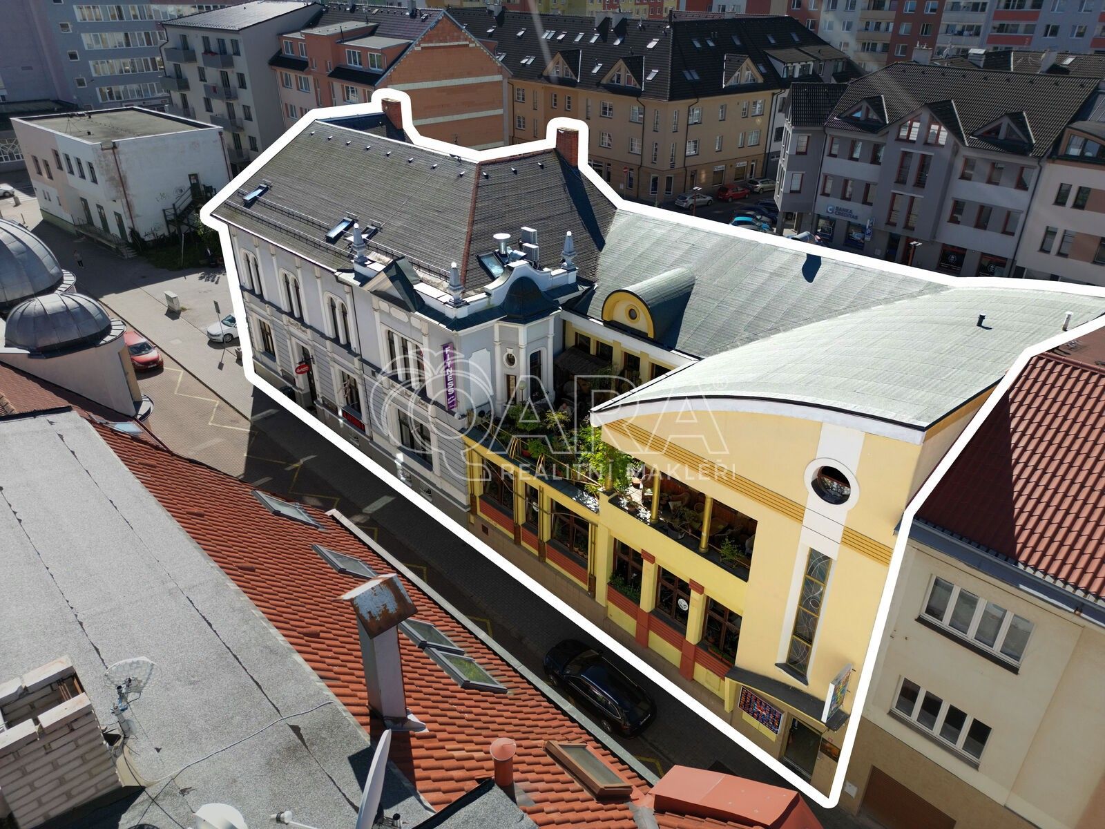 Činžovní domy, Osvoboz. pol. vězňů, Kladno, 1 m²