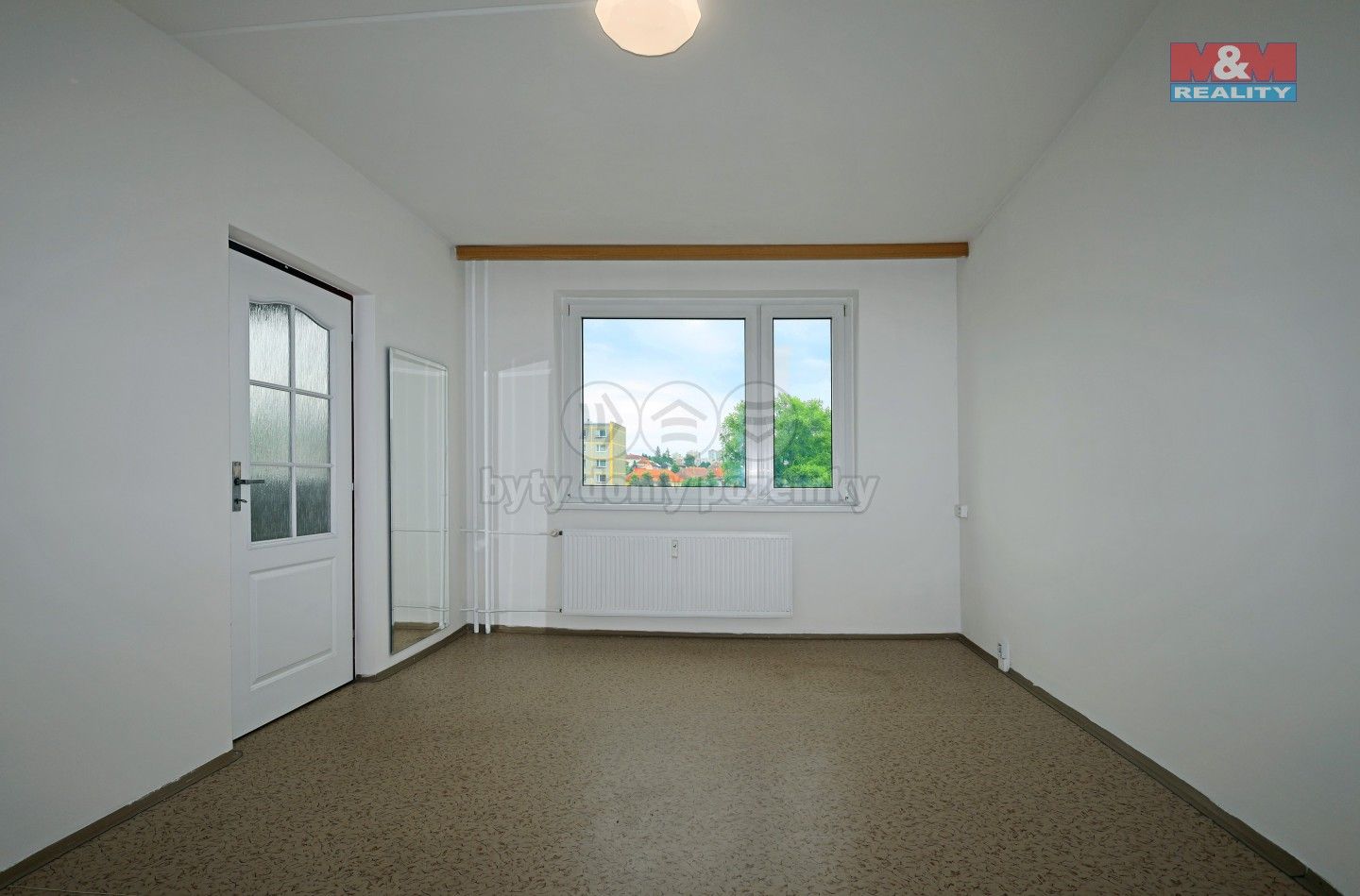 Pronájem byt 1+1 - Sportovní, Sokolov, 37 m²