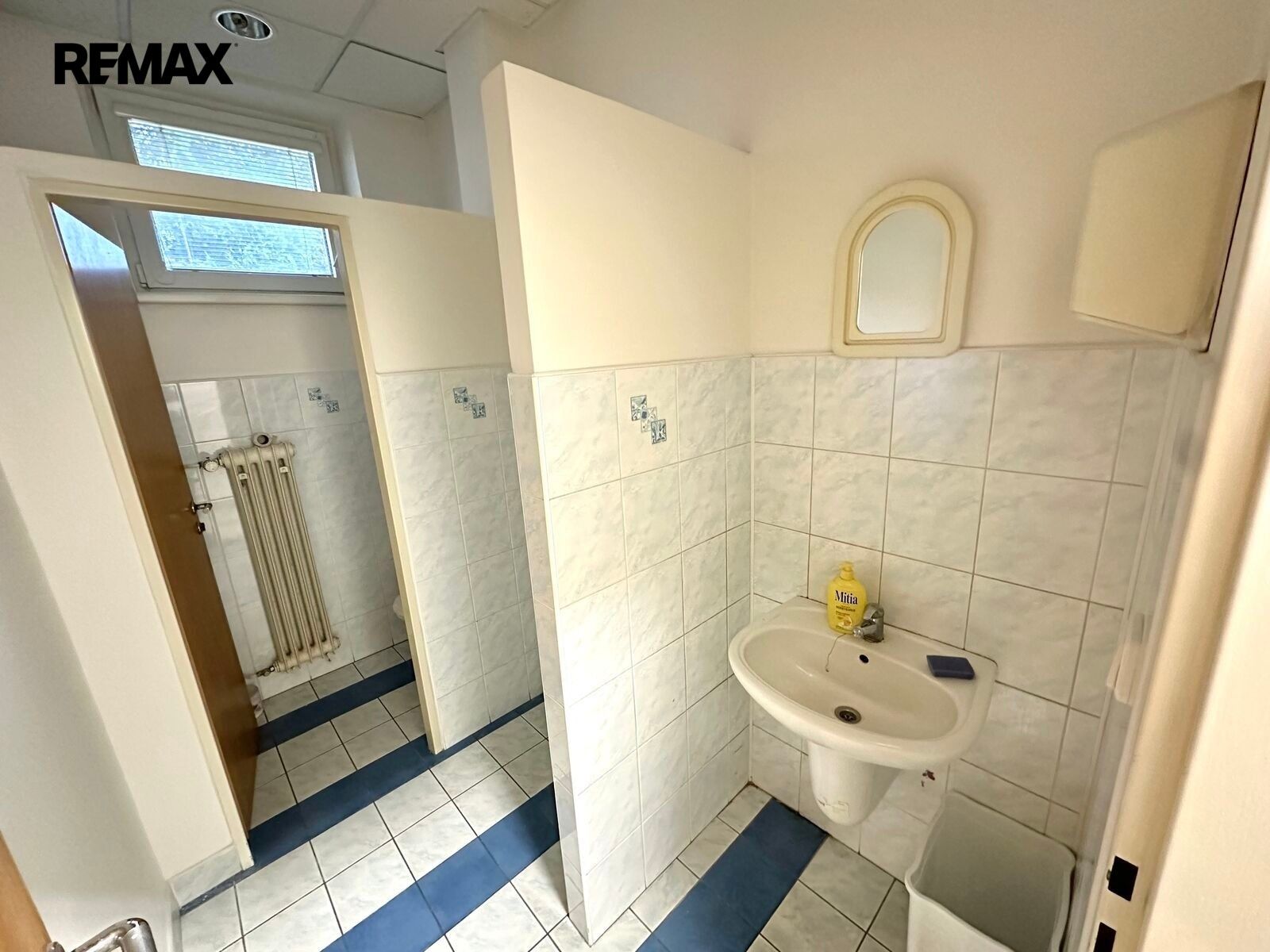 Pronájem kancelář - Jiráskova 1284, Vsetín, 22 m² - 5