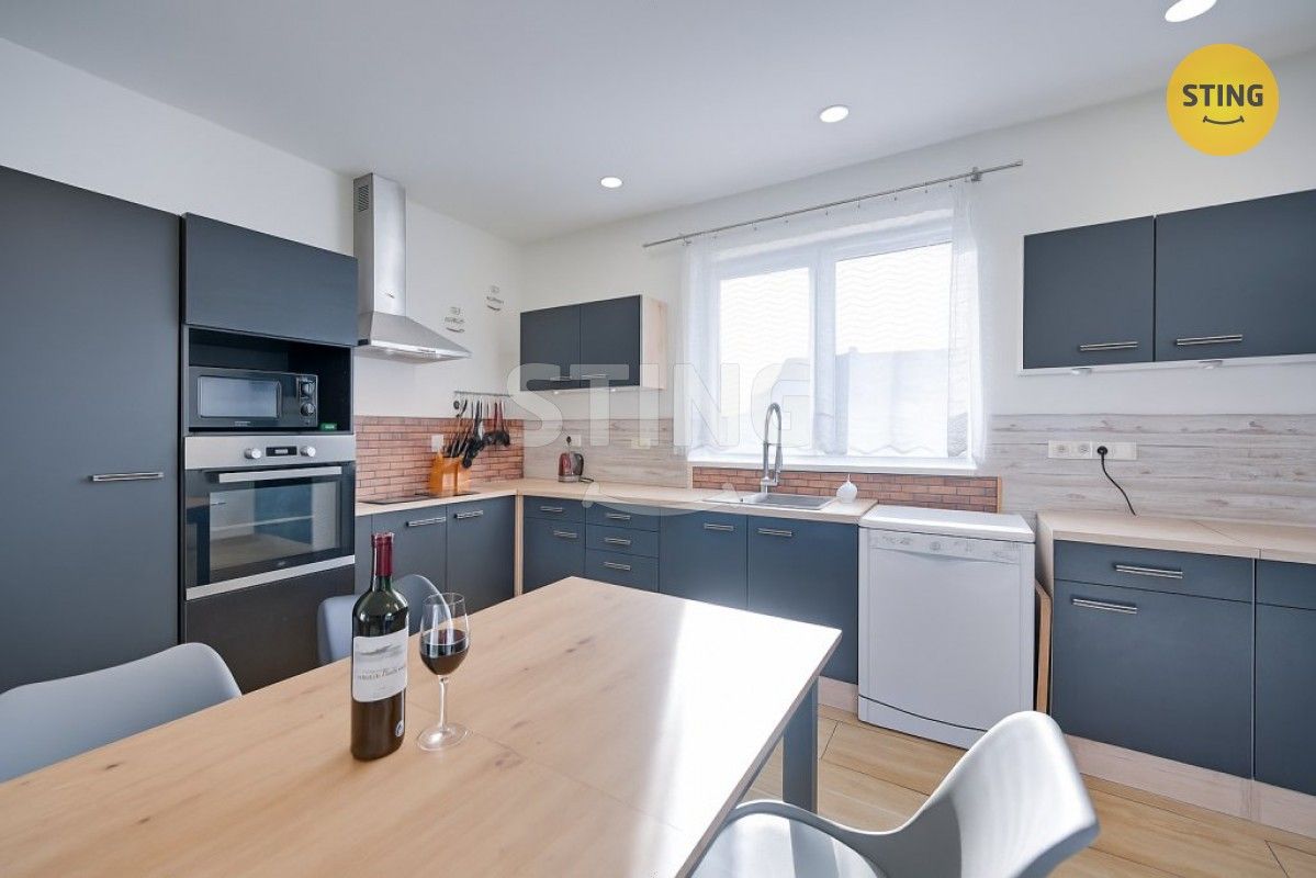 Prodej rodinný dům - Vápno u Přelouče, 533 16