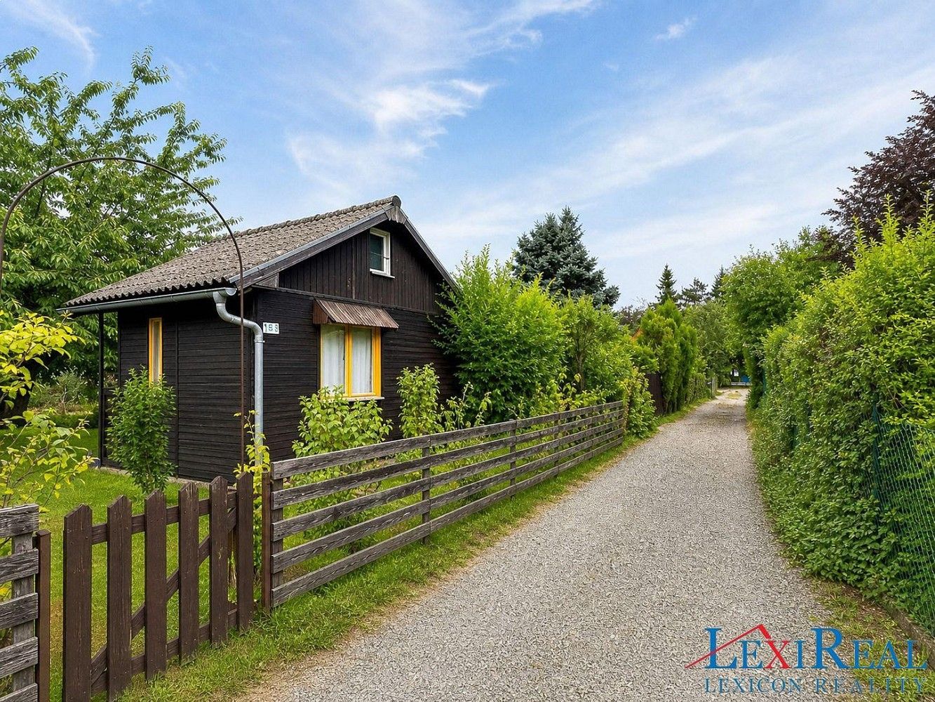 Chalupy, Praha - Zbraslav, okres Praha 16, Hlavní město Praha, 24 m² - 2