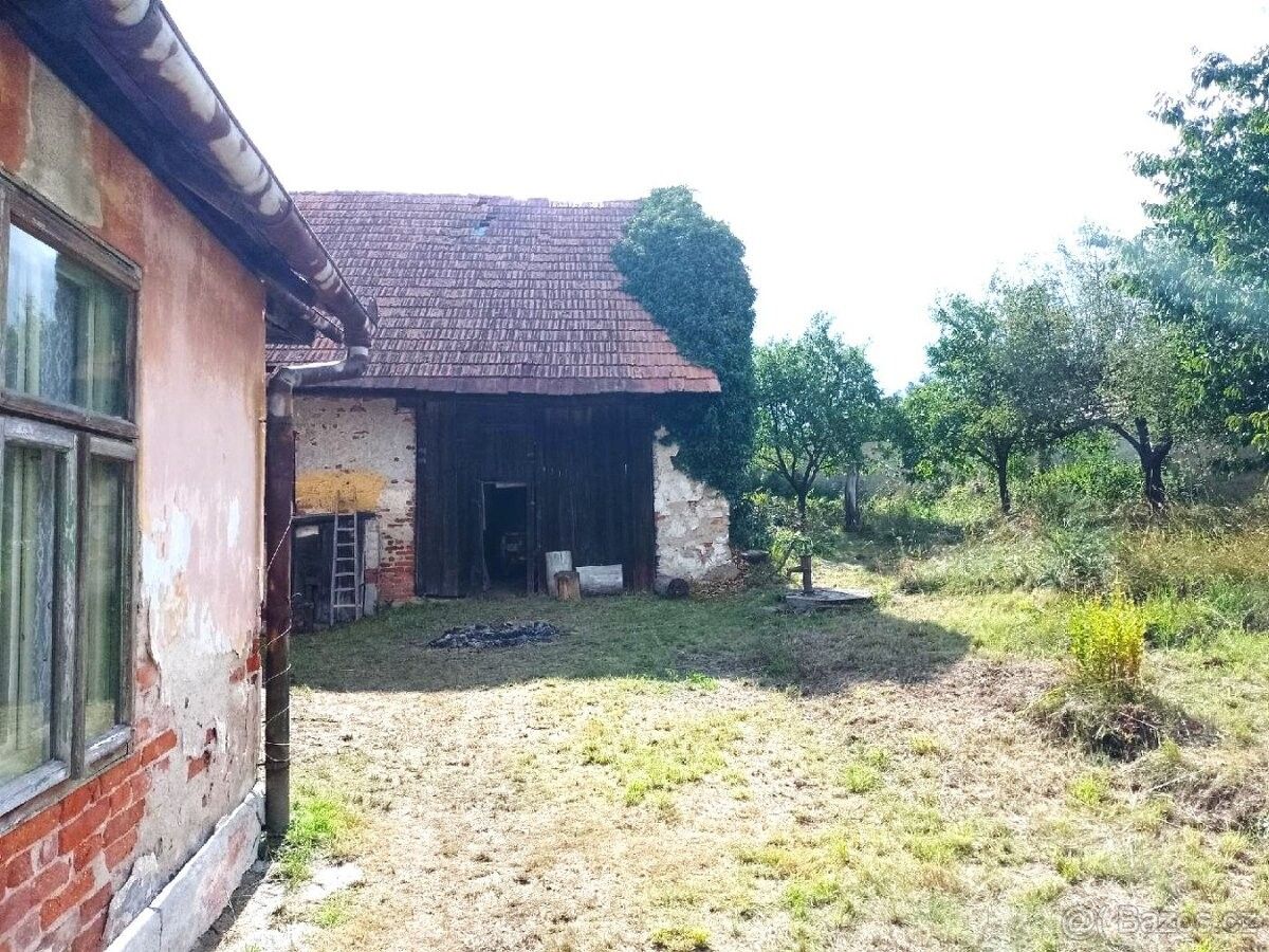 Prodej rodinný dům - Sedlice u Blatné, 387 32