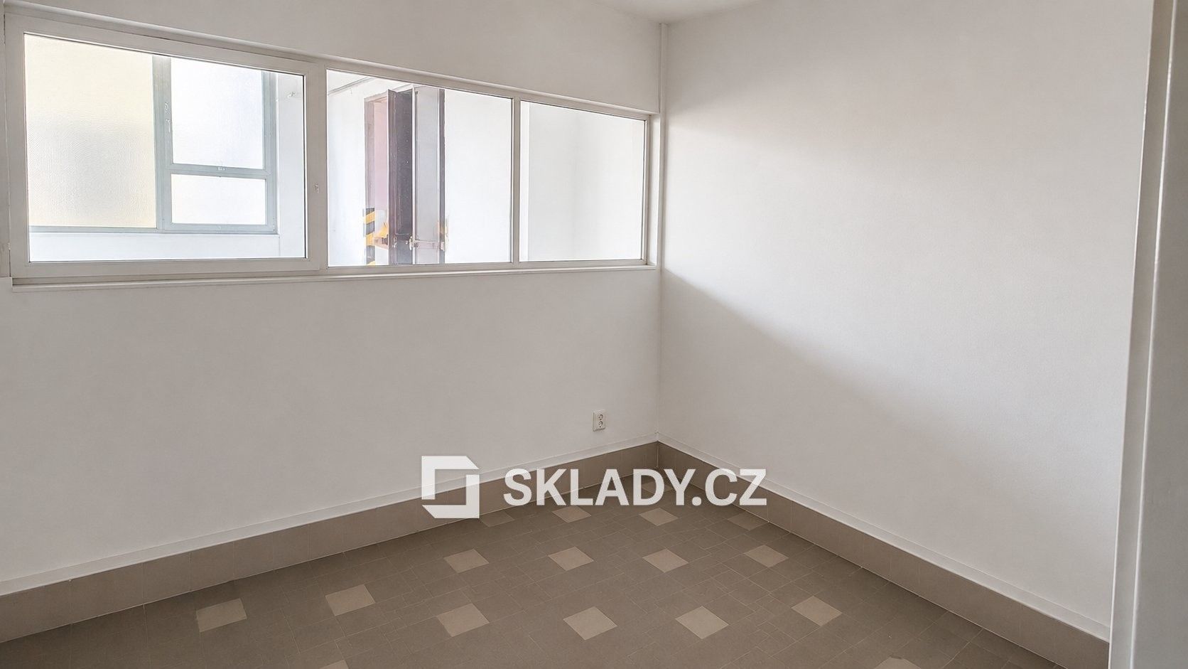 Pronájem sklad - Chomutov, 440 m² - 5
