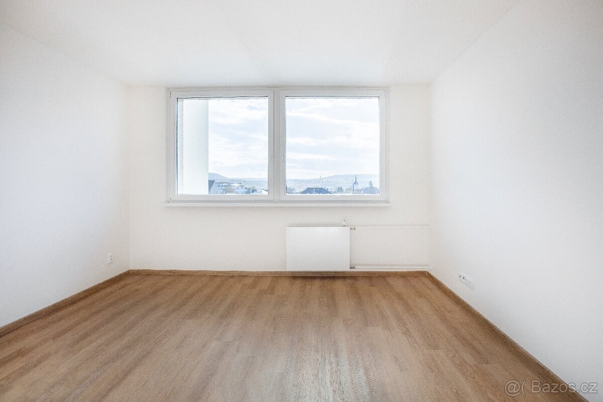 Byt 2+kk · Praha, 153 00 - 4