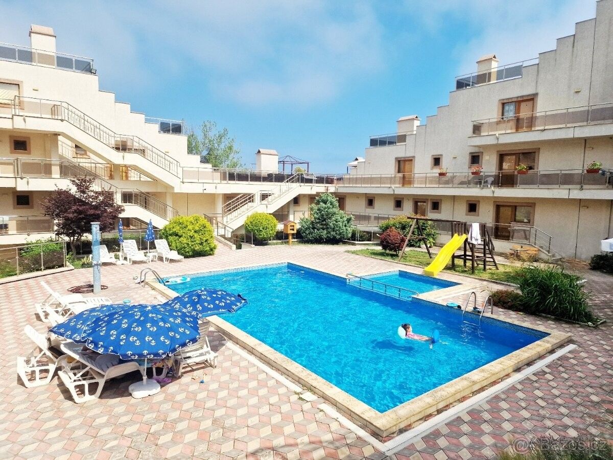 Prodej byt - 987 66, Zahraničí