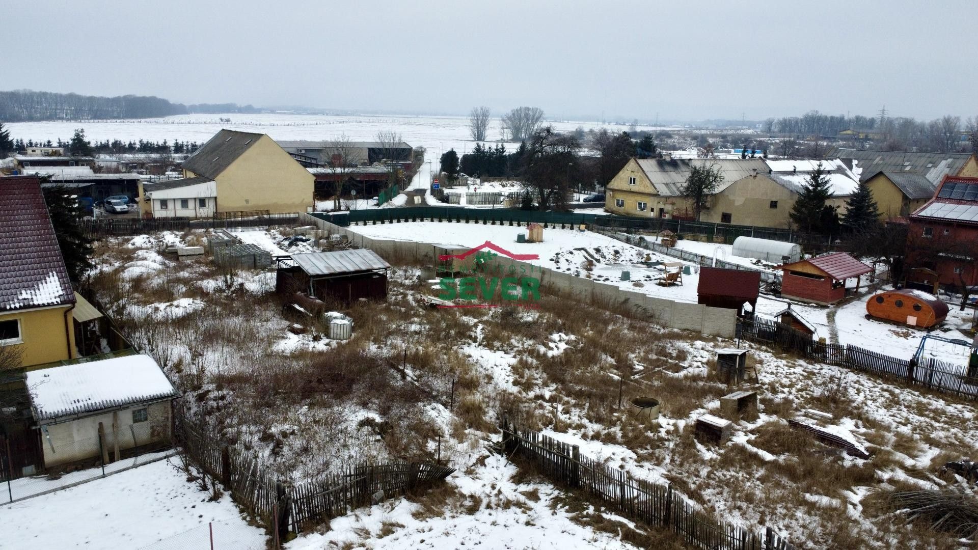 Prodej pozemek pro bydlení - Všehrdy, Chomutov, 4 134 m²