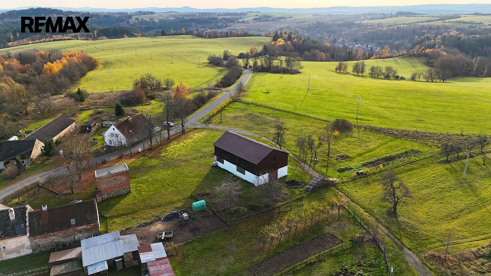 Prodej pozemek pro bydlení - Chodová Planá, okres Tachov - 5