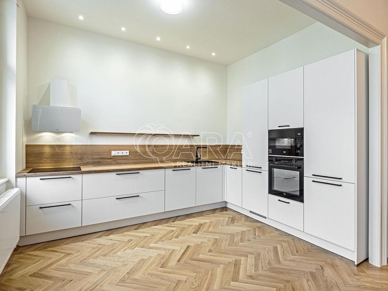 2+kk, Praha - Vinohrady, okres Praha 2, Hlavní město Praha, 76 m² - 2
