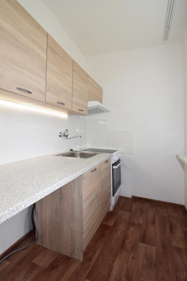 1+1, Moskevská 1462, Most, 27 m² - 1