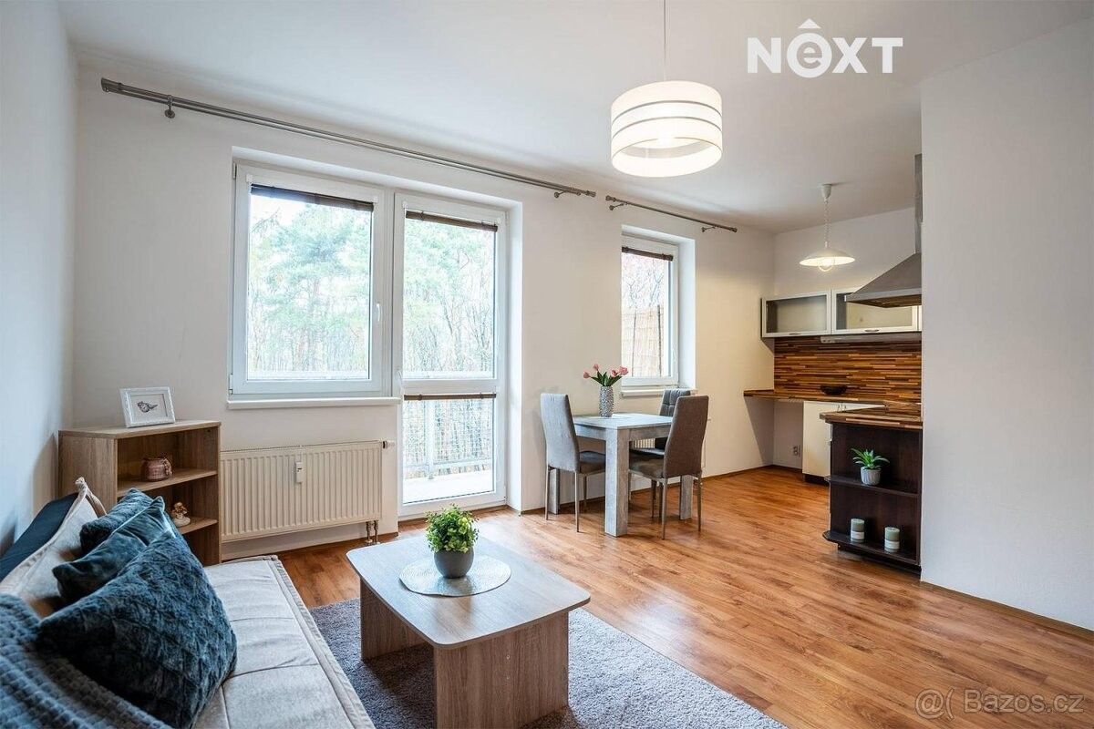 Byty, Pardubice, 530 09