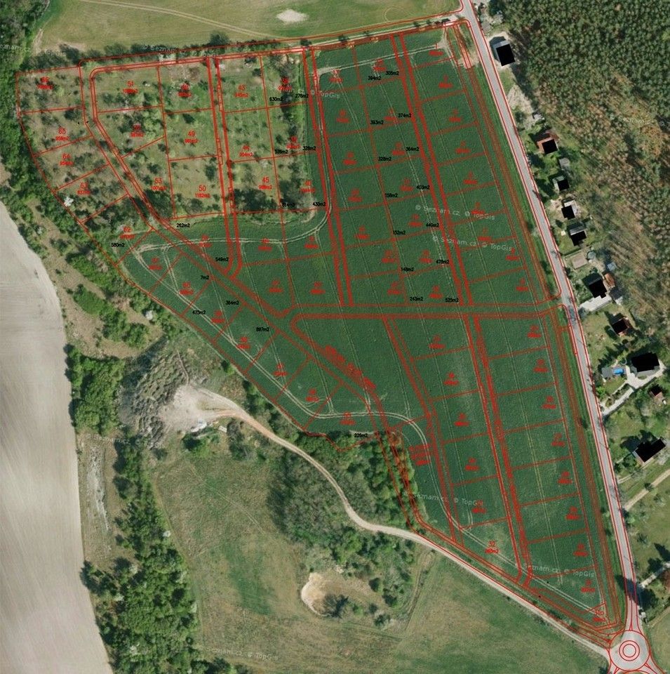 Prodej pozemek pro bydlení - Charvatce, 865 m²
