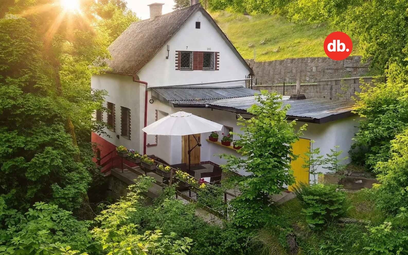 Rodinné domy, Československé armády, Loket, 82 m² - 1