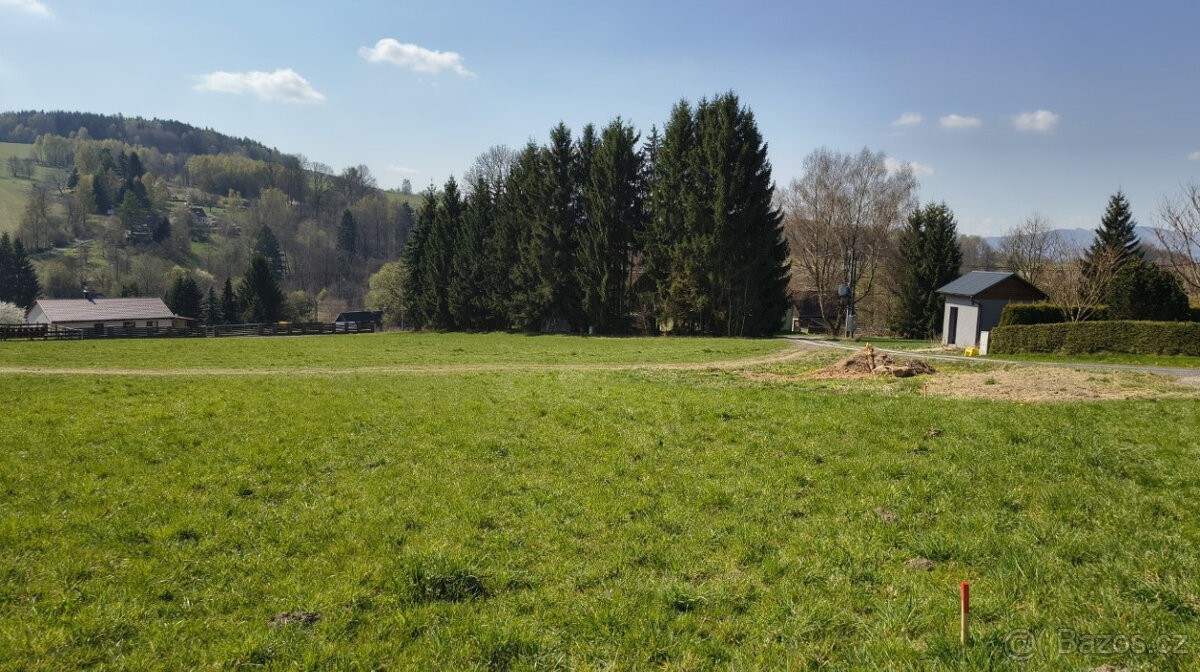 Pozemek pro bydlení, 1 500 m²