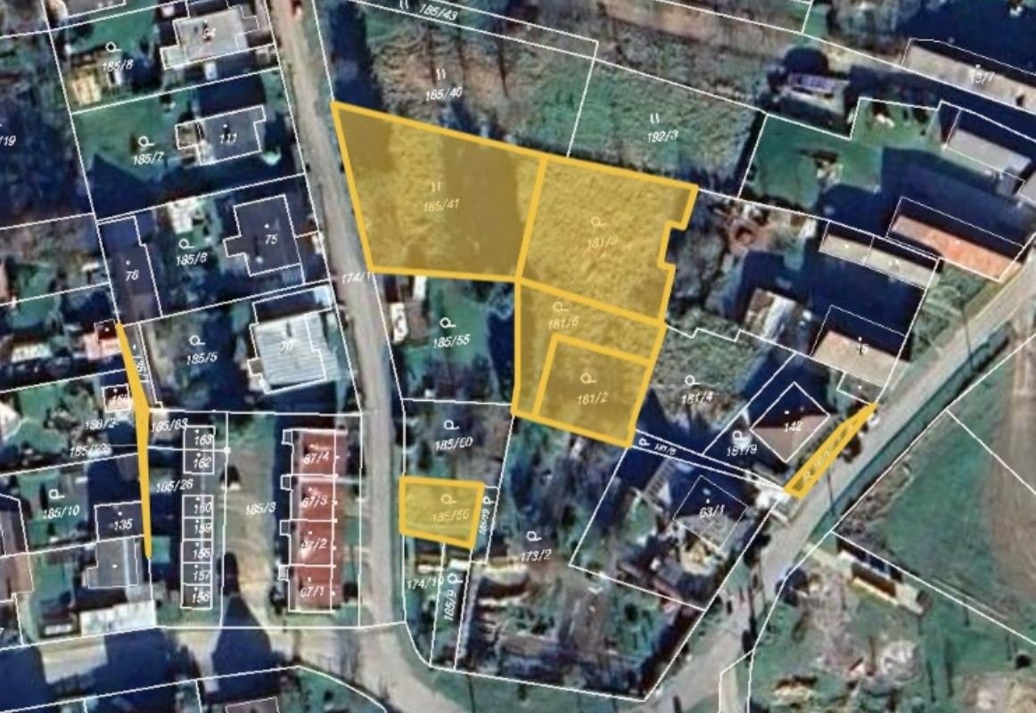 Pozemek pro bydlení, 345 m²