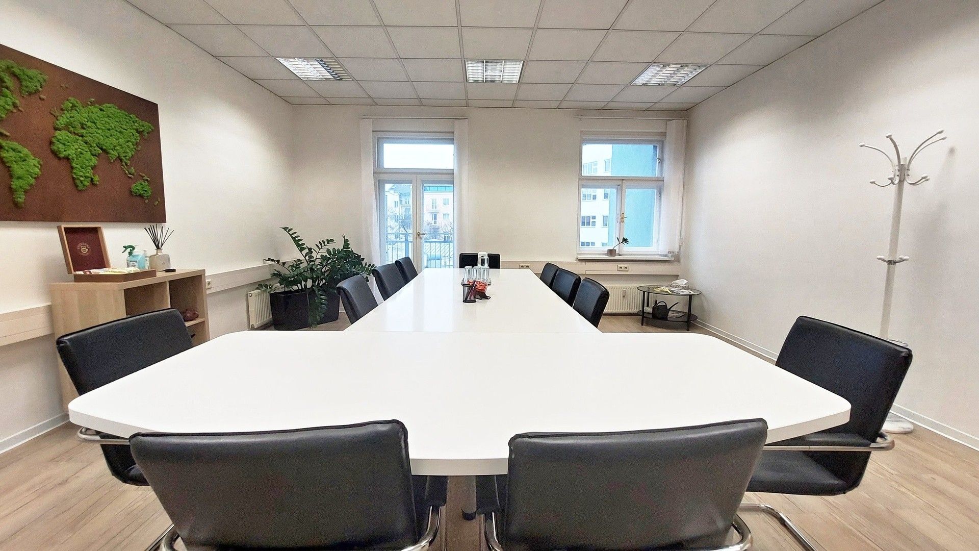 Kancelář · 234 m² · Uruguayská, Praha - 3