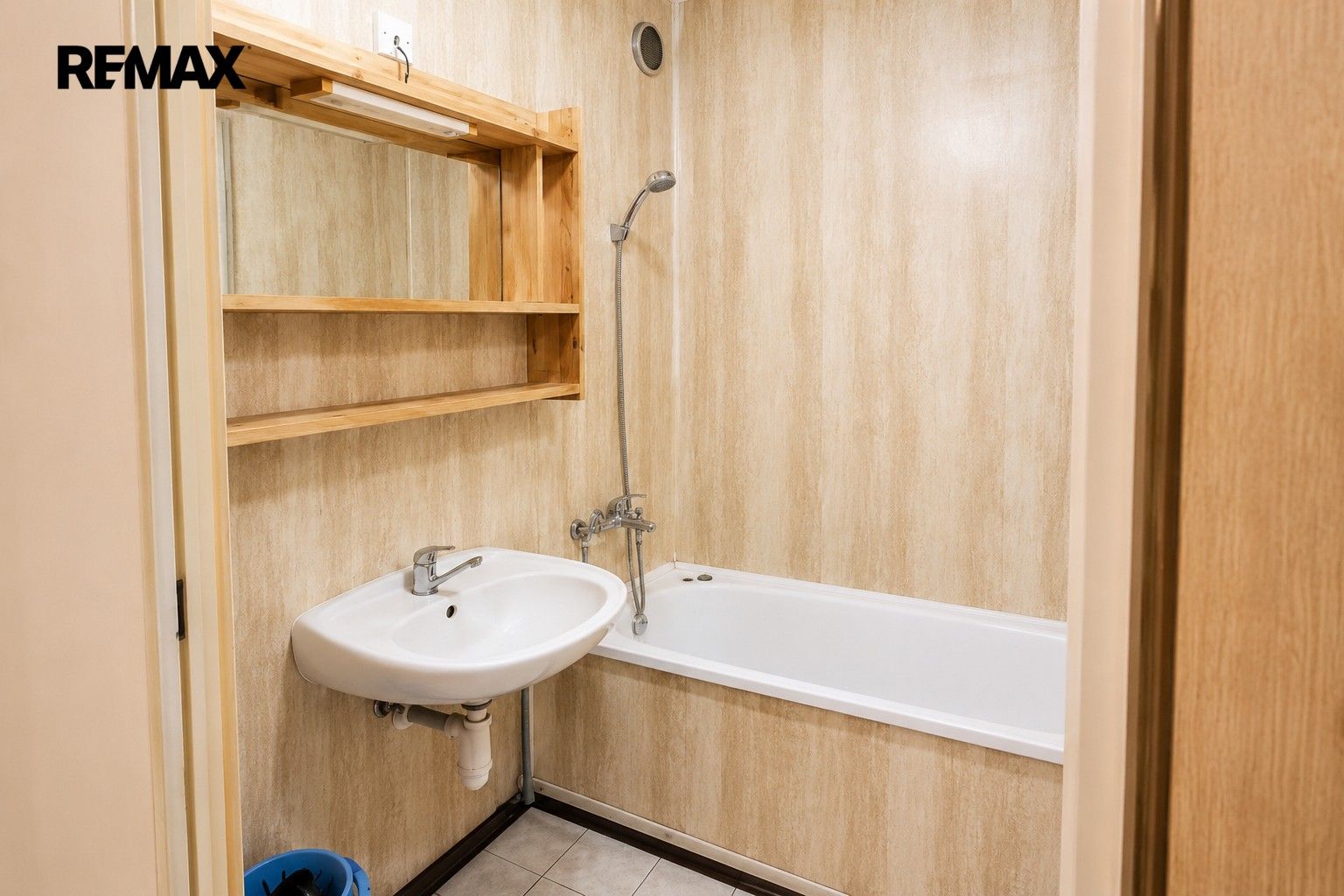 Byt 3+1 · 70 m² · Průběžná 2474, České Budějovice 3 - 3
