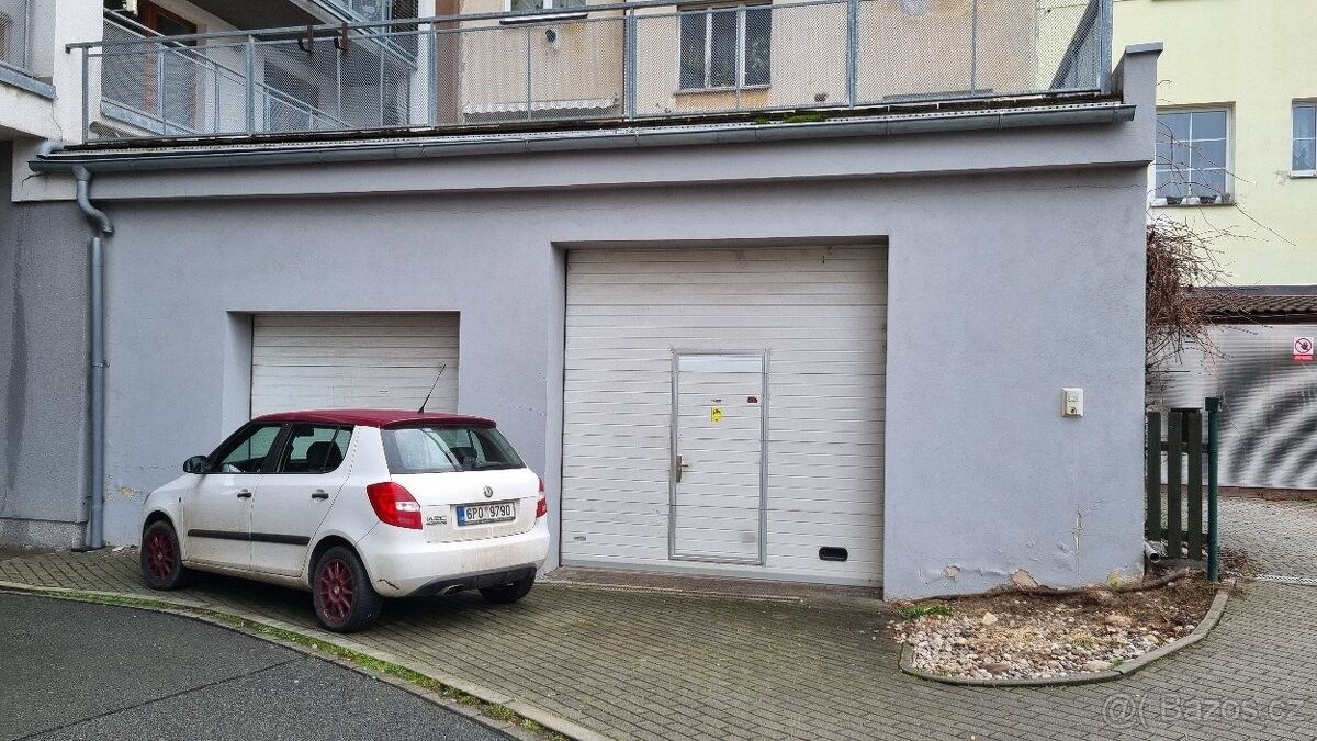 Prodej garáž - Plzeň, 301 00, 70 m²