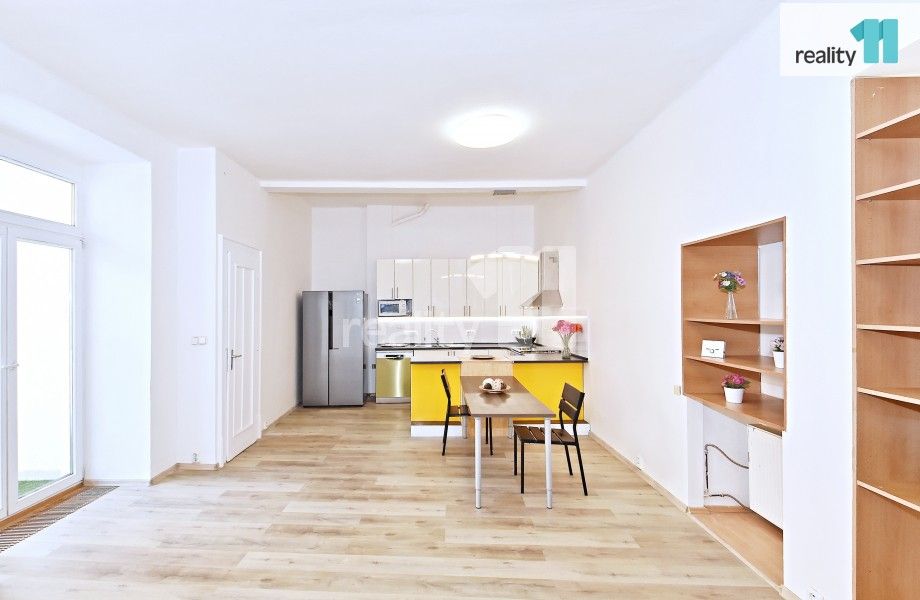 Byt 5+kk · 105 m² · Kafkova, Praha - 4
