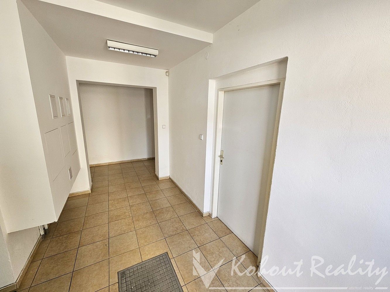 Komerční nemovitost · 105 m² · Nademlejnská, Praha 9 - Hloubětín - 4