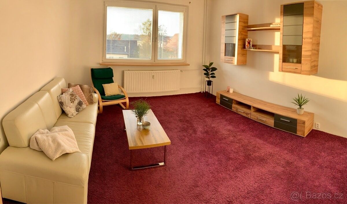 Pronájem byt - Jablonec nad Nisou, 466 04