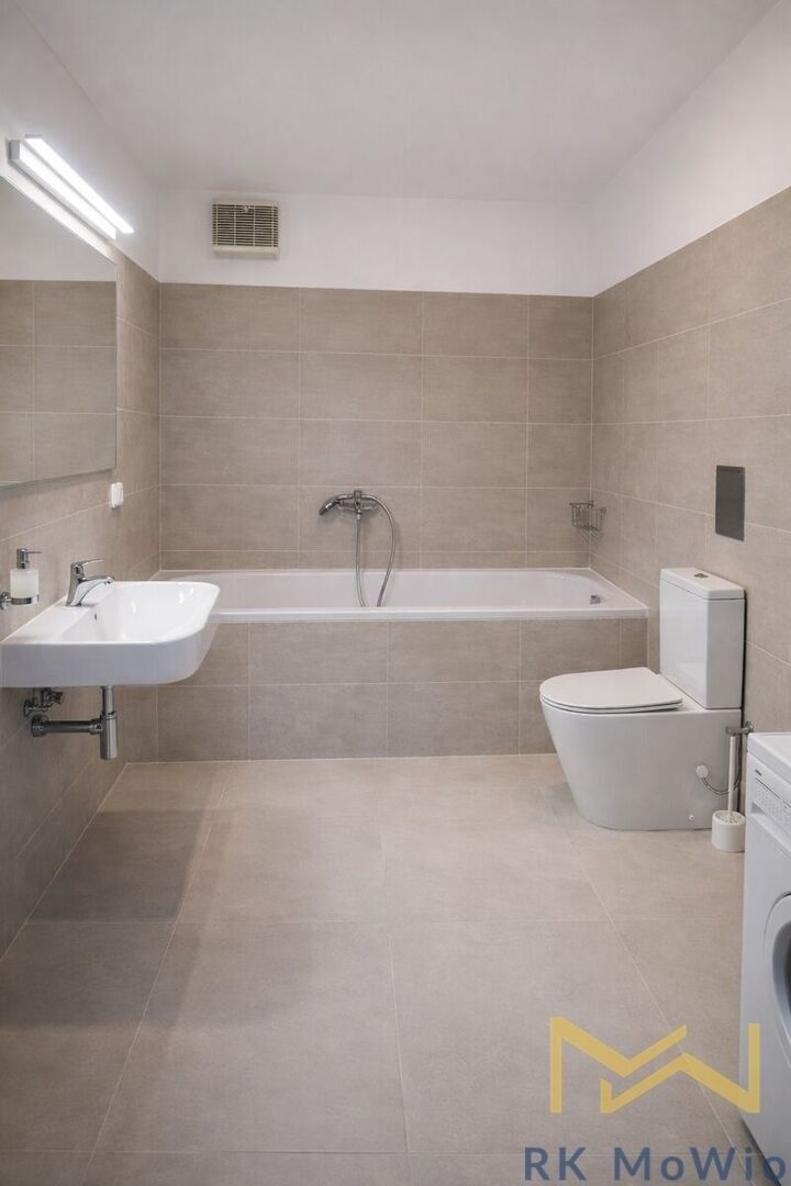 Byt 2+kk · 65 m² · Štěpánská, Praha - 3