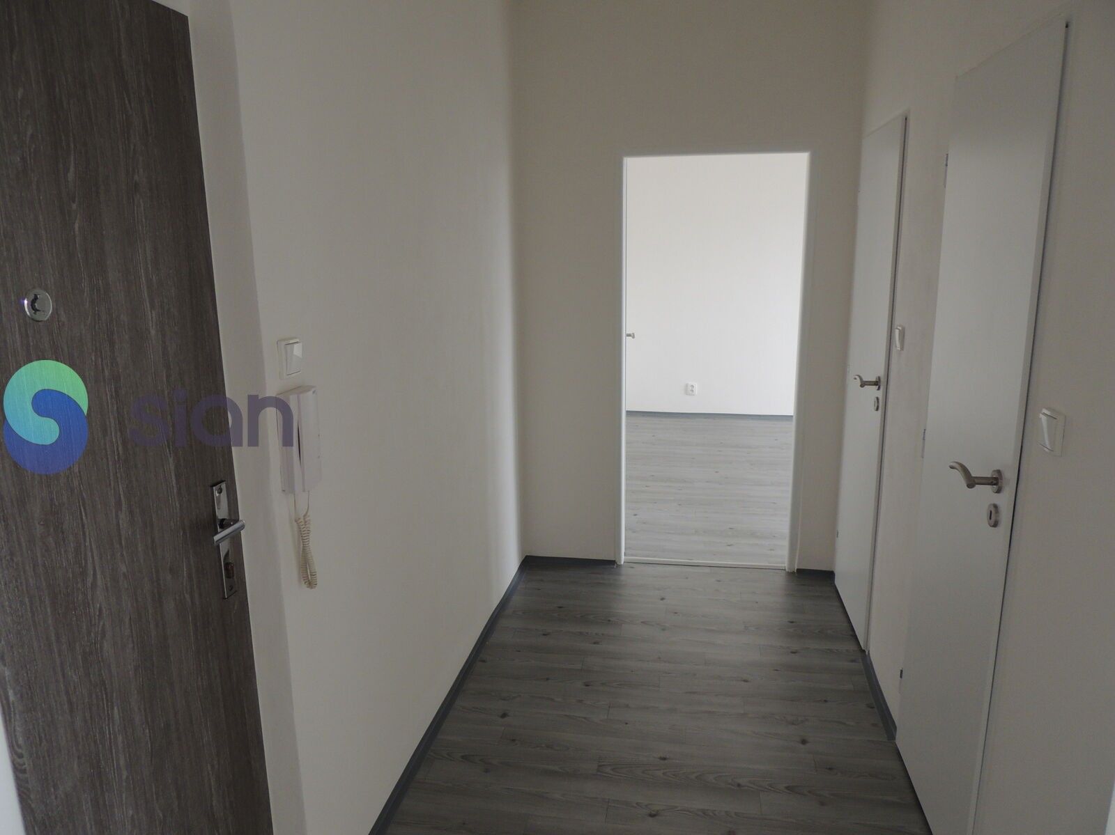 Pronájem byt 2+1 - Holasova, Ostrava, 55 m²