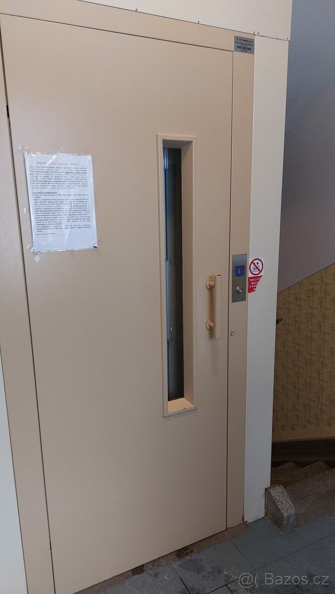 Prodej byt - Český Těšín, 737 01