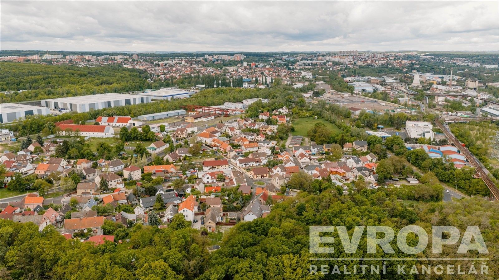 Prodej pozemek pro bydlení - Hradčanská , Kladno Dubí - 2