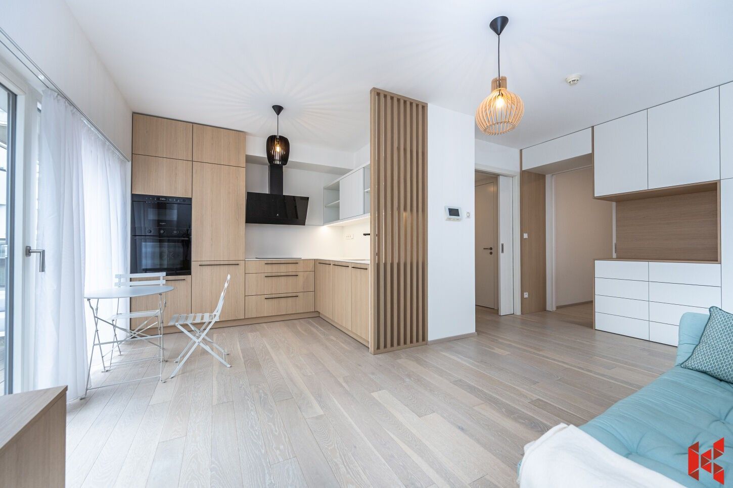 2+kk, Kobrova 3354, Praha Smíchov, 44 m² - 1