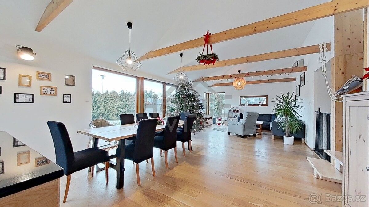 Rodinné domy, Dřísy, 277 14