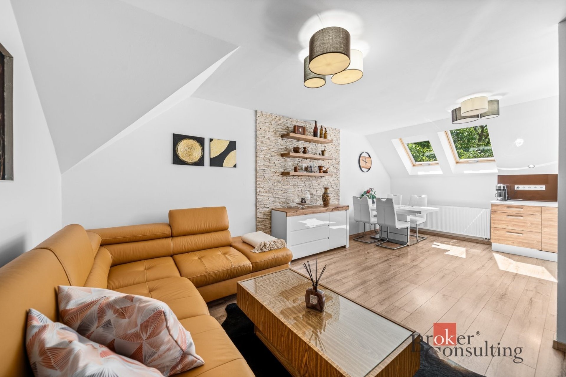 Prodej rodinný dům - Losiná, 198 m² - 1