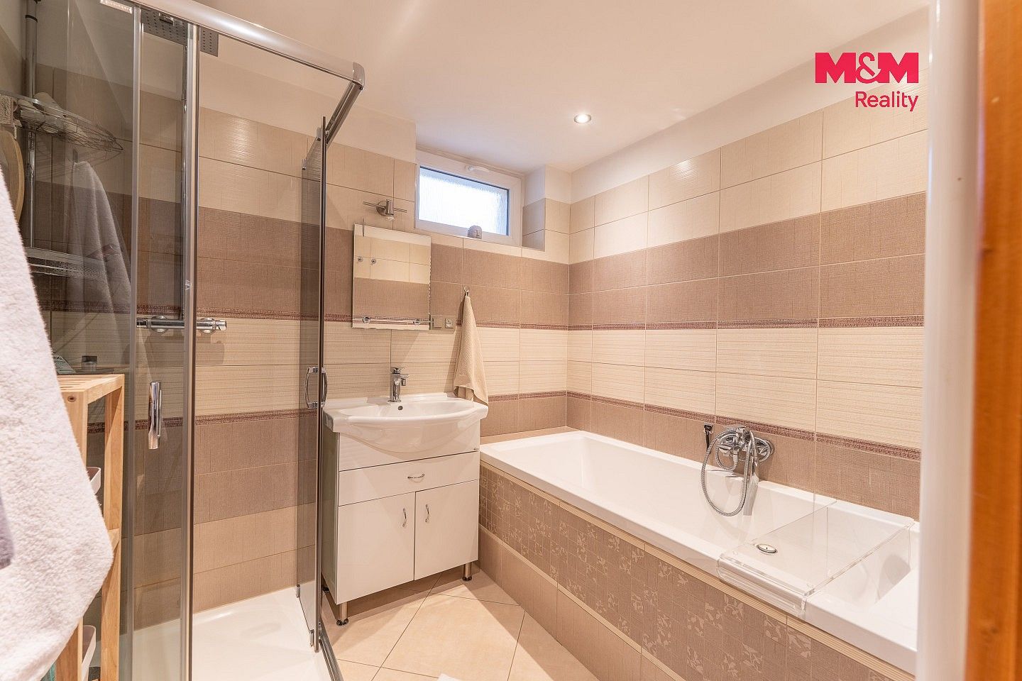Rodinný dům · 184 m² · Kamenný Přívoz, okres Praha-západ, Středočeský kraj - 3