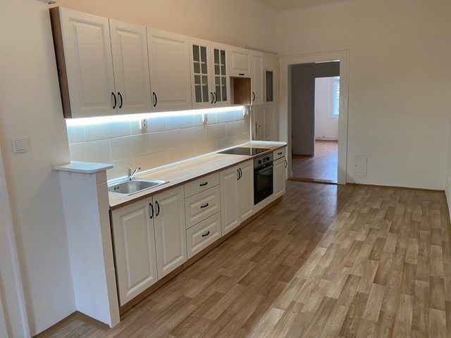 Pronájem byt - Praha, 130 00