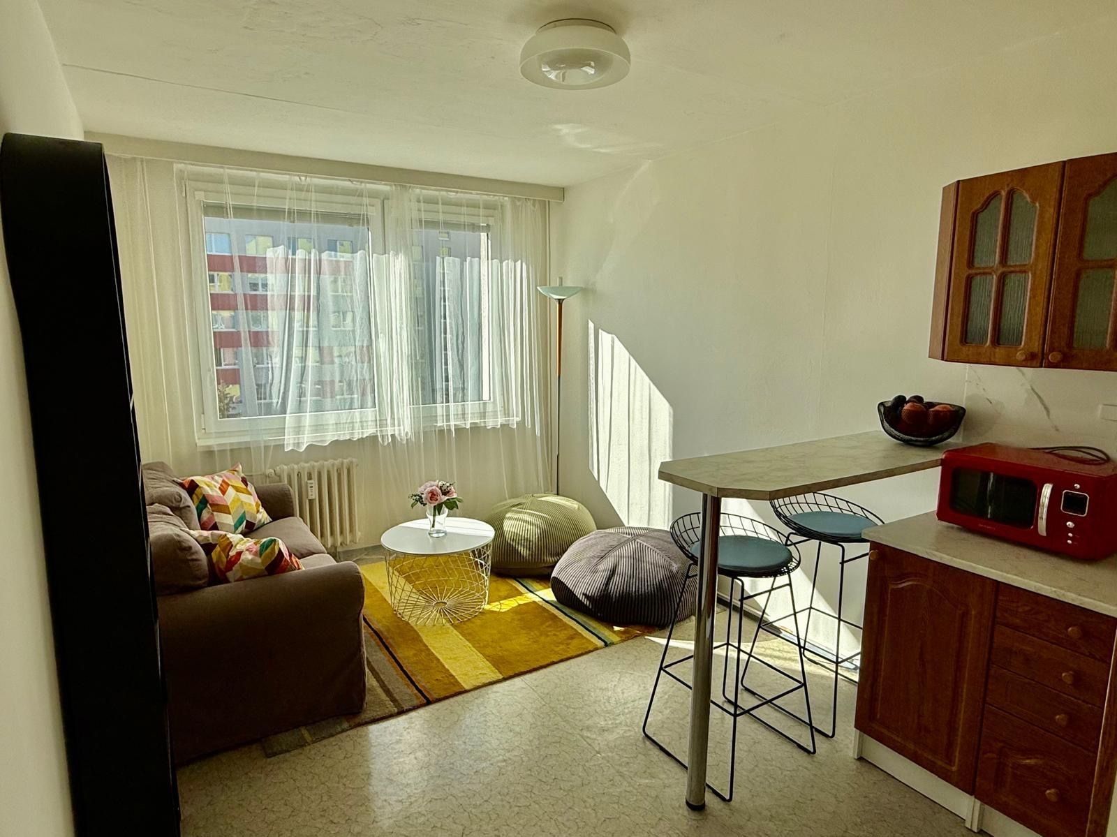 Byt 2+kk · 39 m² · Bryksova, Praha - Černý Most - 3