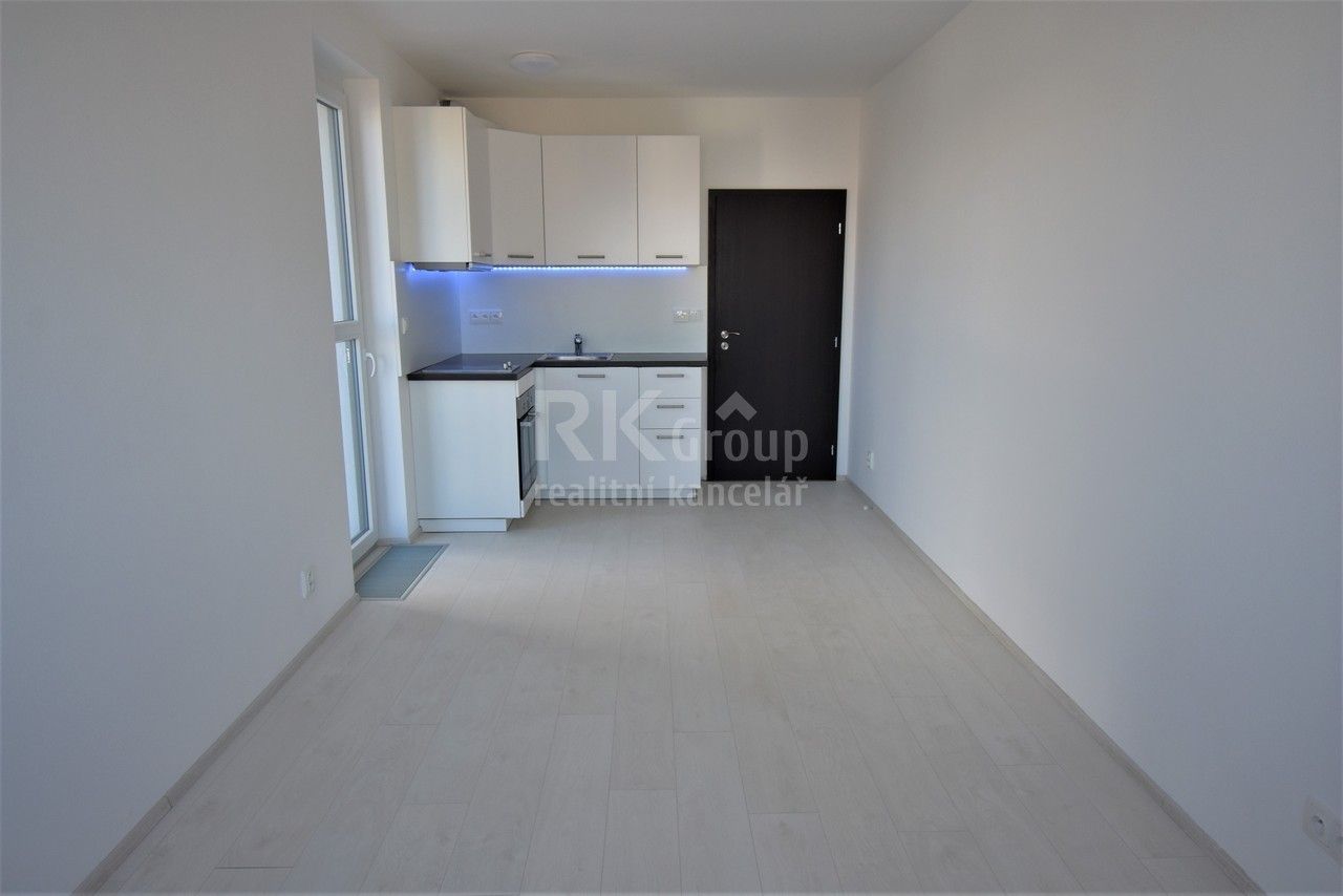 1+kk, Horolezecká, Praha, 31 m² - 2