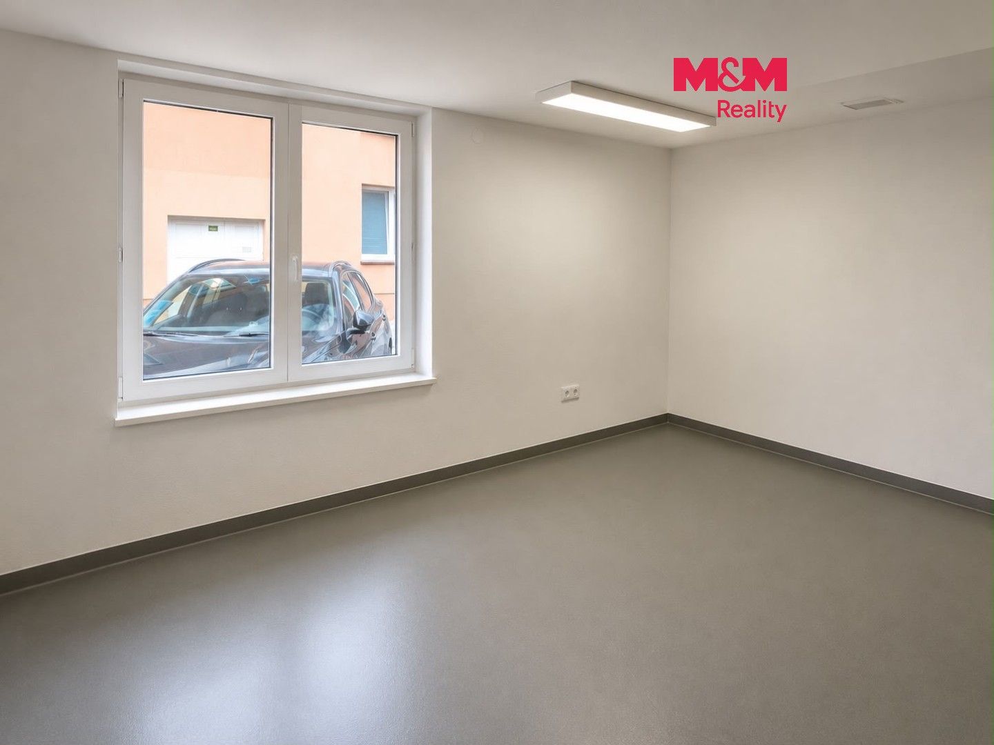 Obchodní prostory, Rybářská, Opava, 181 m² - 1