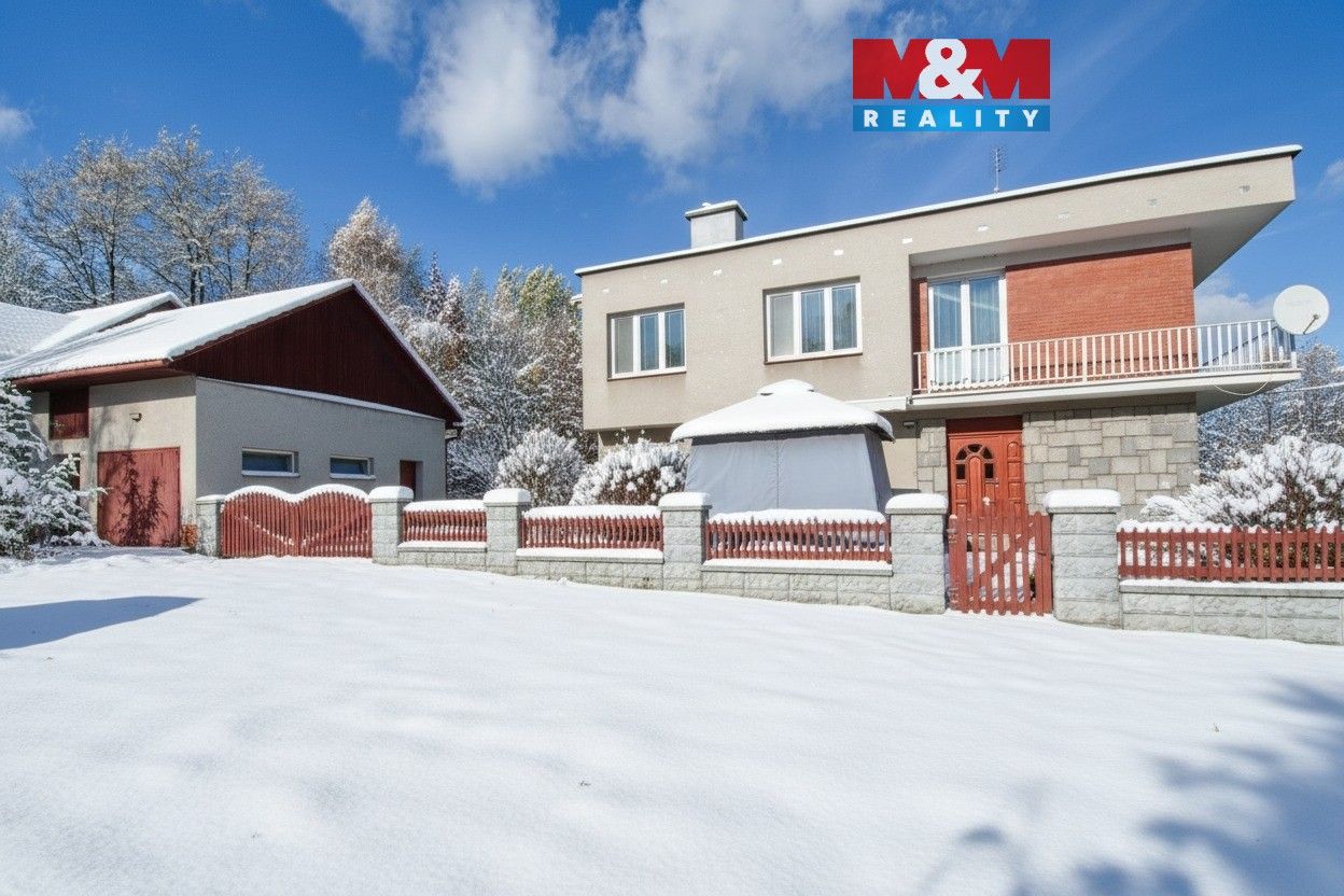 Rodinné domy, Kunín, 221 m²