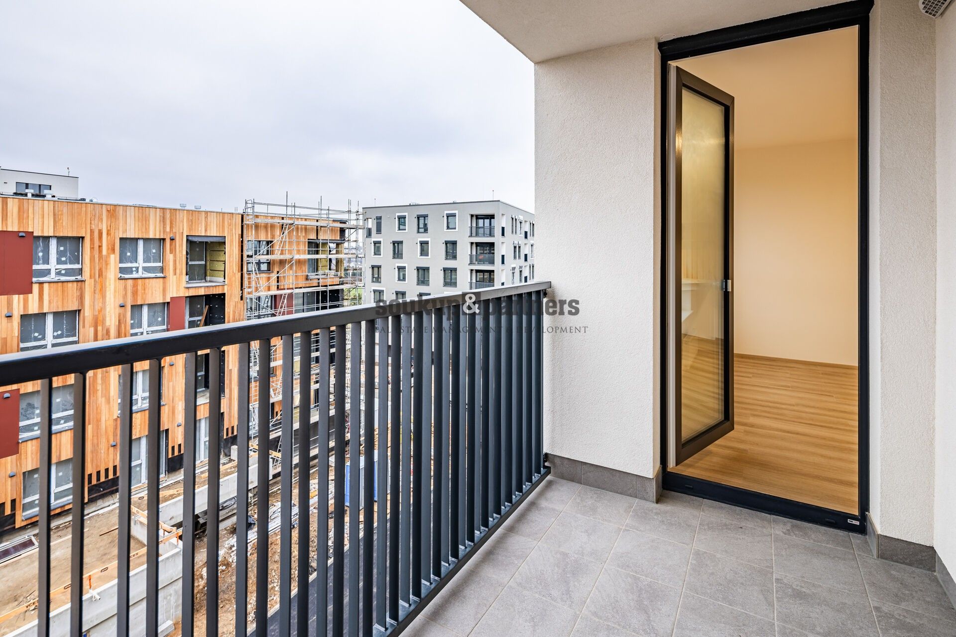 Pronájem byt 2+kk - Stočesova, Praha, 59 m²