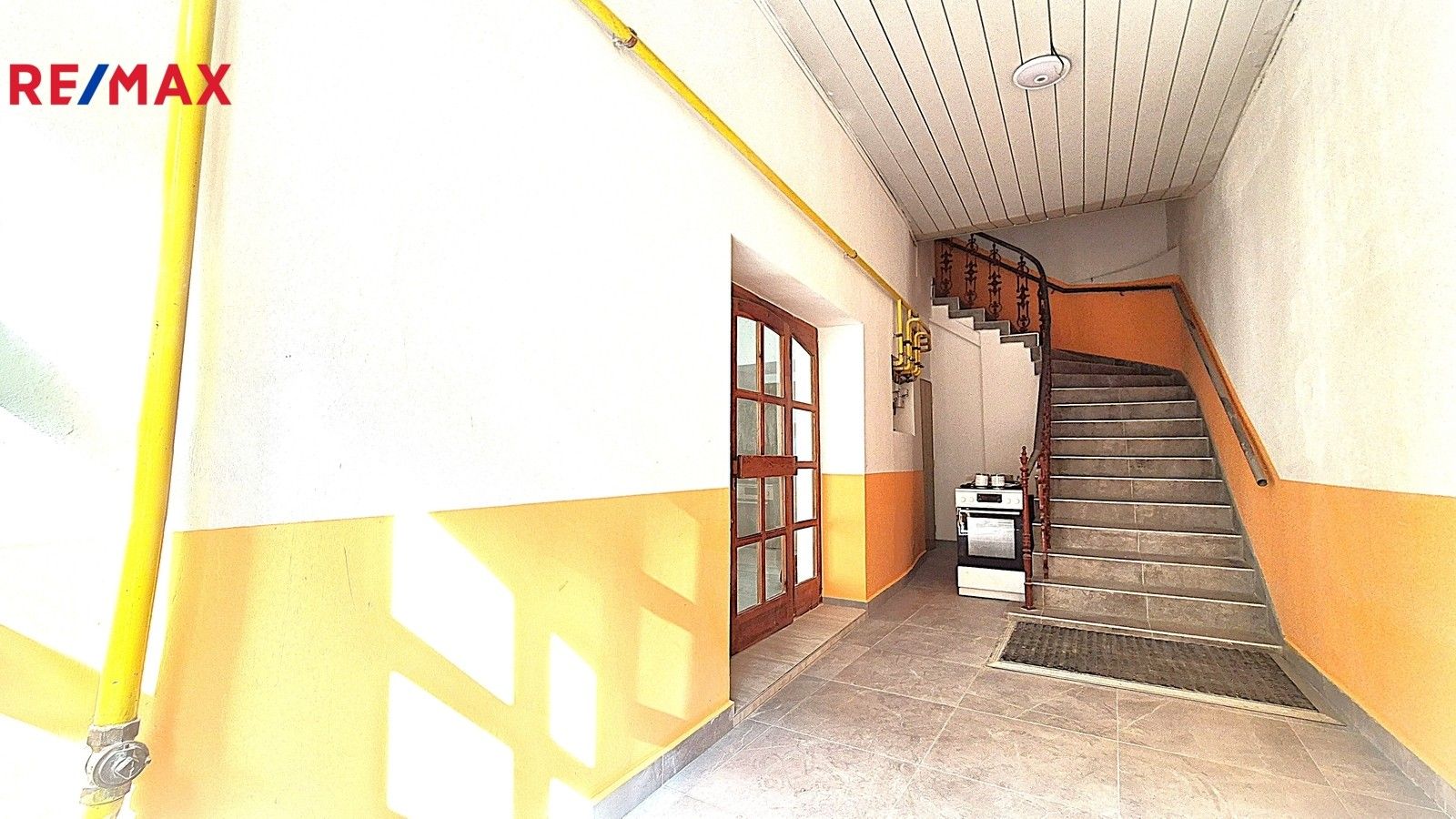 Pronájem obchodní prostory - Beneše z Loun, Louny, 70 m²