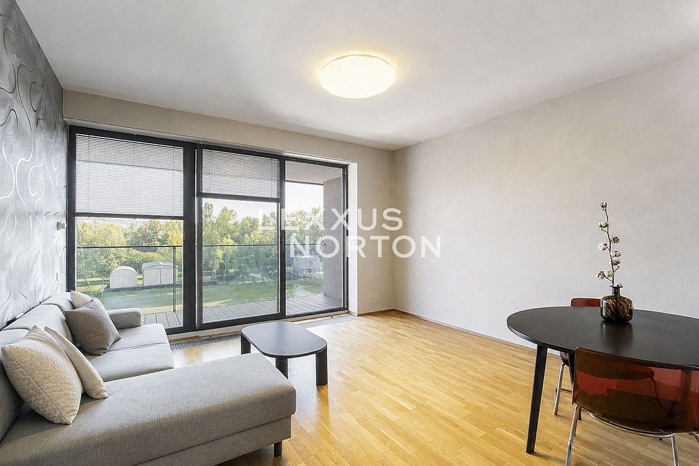 2+kk, Praha - Holešovice, okres Praha 7, Hlavní město Praha, 71 m² - 1