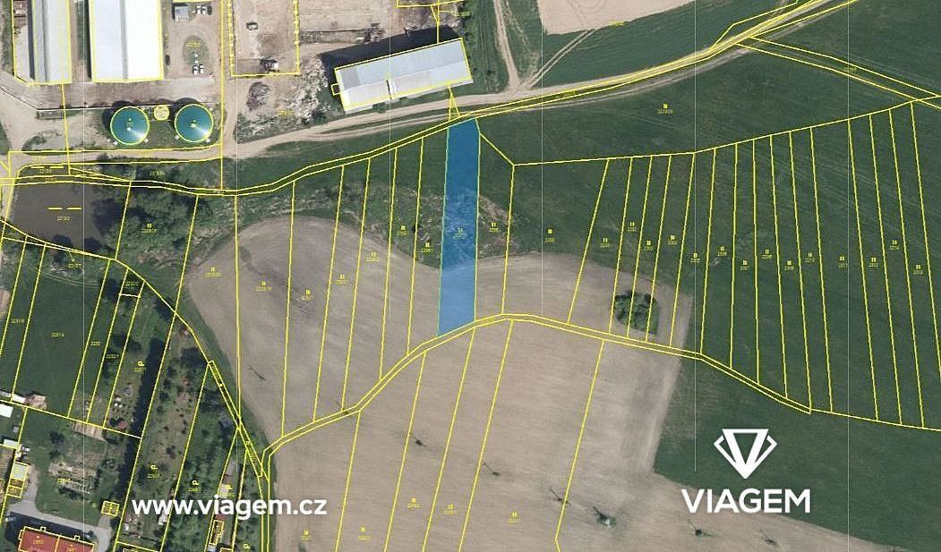 Zemědělský pozemek, 1 547 m²