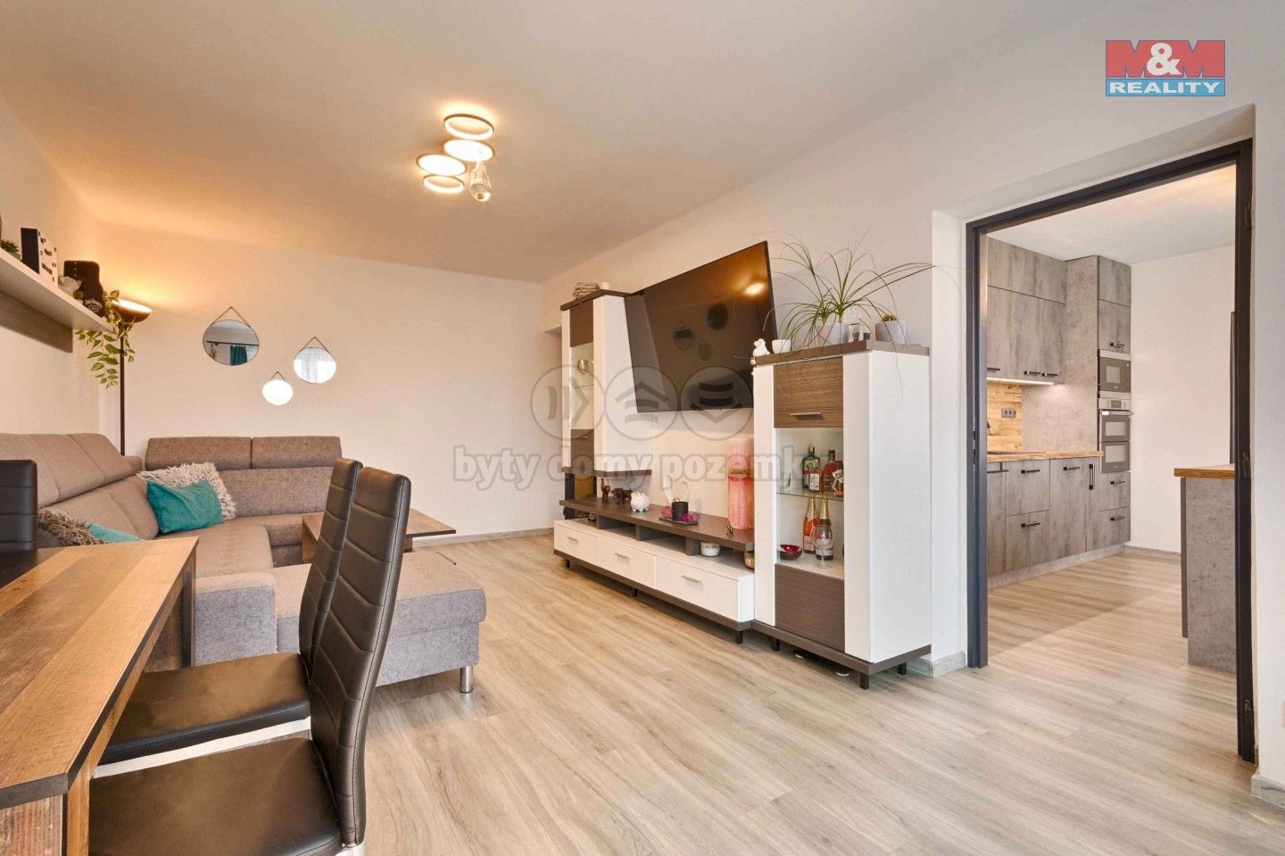 Prodej byt 3+1 - Ferd. Pakosty, Pacov, 73 m²