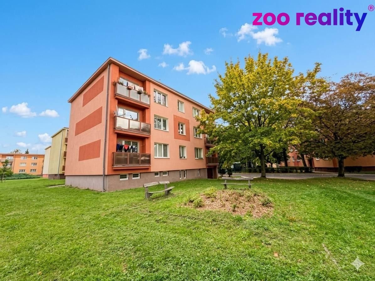 1+1, Vítězslava Nezvala 3936, Chomutov, 35 m² - 1