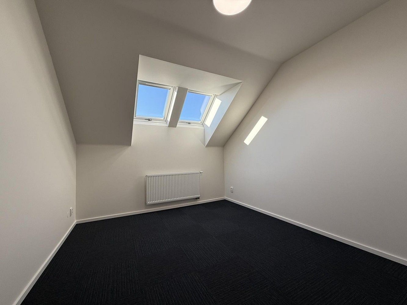 Kancelář, 11 m²