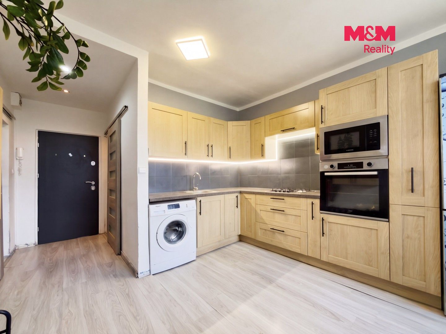 Byt 2+kk · 37 m² · Bratr. Veverkových, Karviná - 4