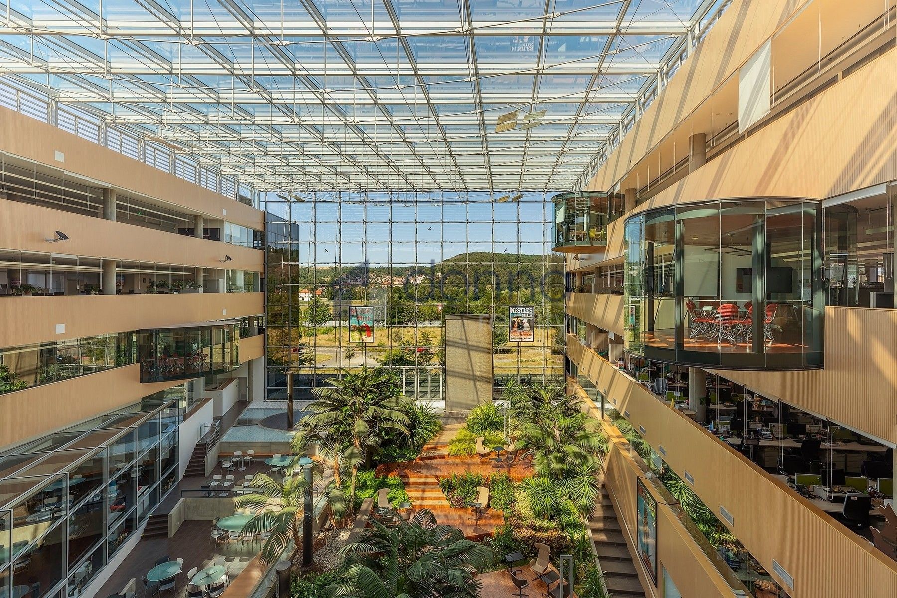 Pronájem kancelář - Mezi vodami, Praha, 1 m²