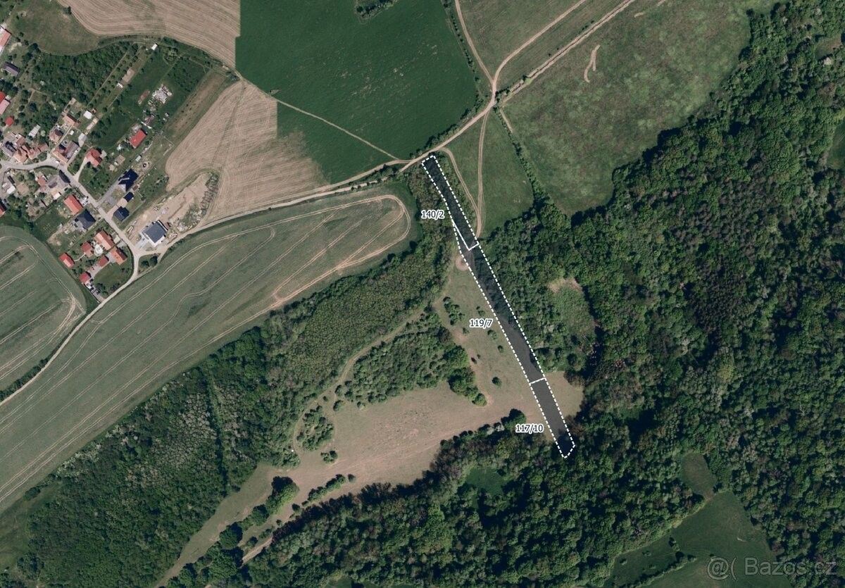 Prodej pozemek pro bydlení - Bílovice u Uherského Hradiště, 687 12