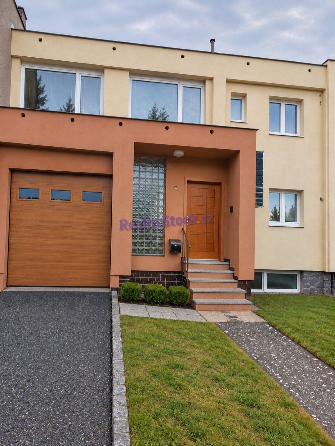 Rodinné domy, Pavlíkova, Benešov, 280 m² - 2