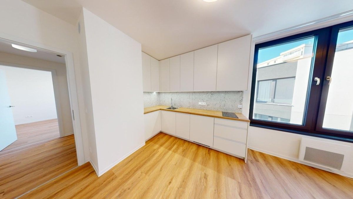 2+kk, Na Větrníku, Praha, 35 m²