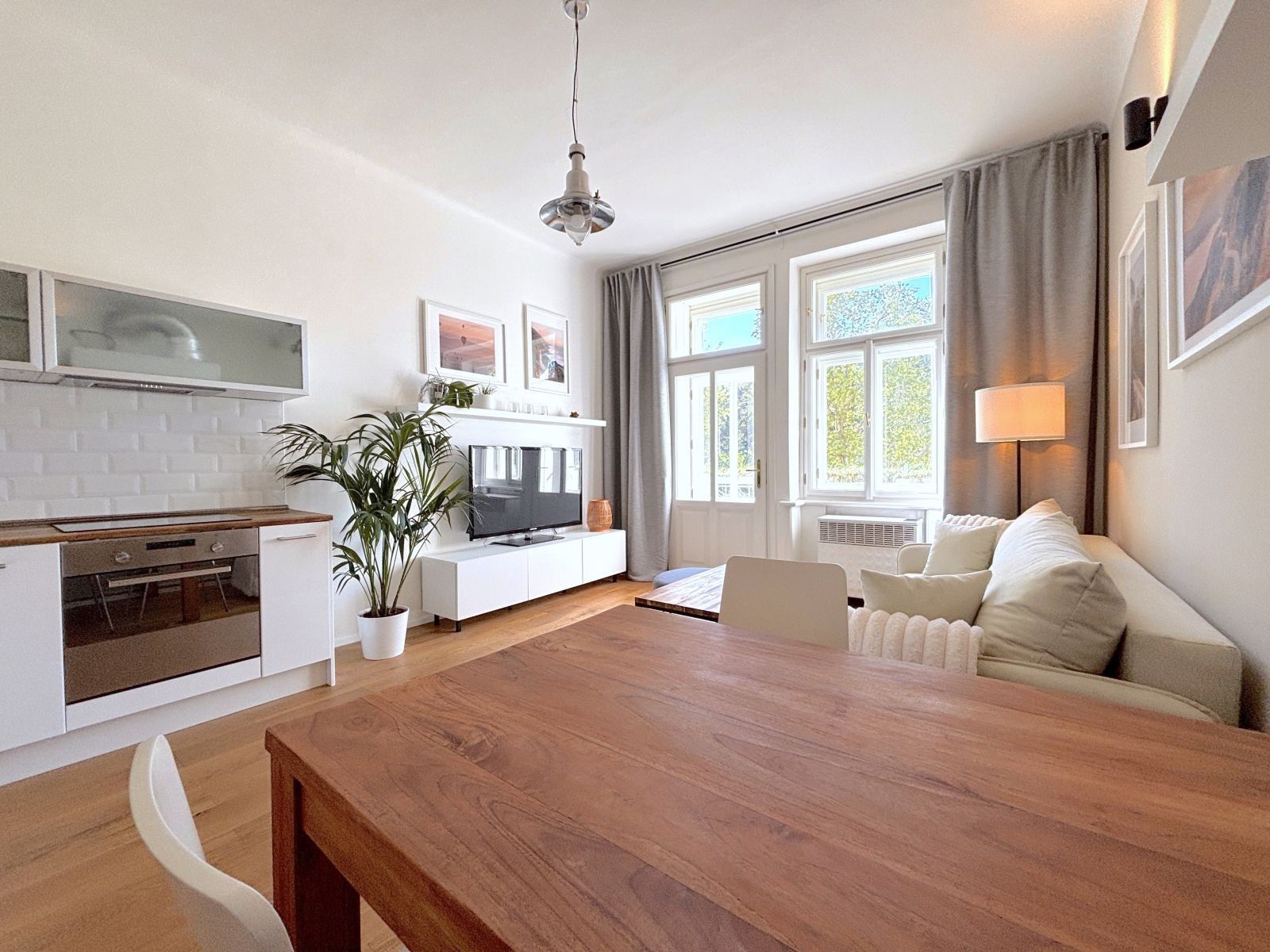 Byt · 53 m² · náměstí Generála Kutlvašra, Praha - Nusle - 3